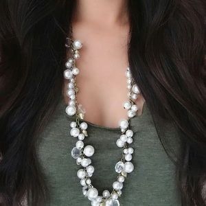 Chloe and Isabel Pearl drop necklace